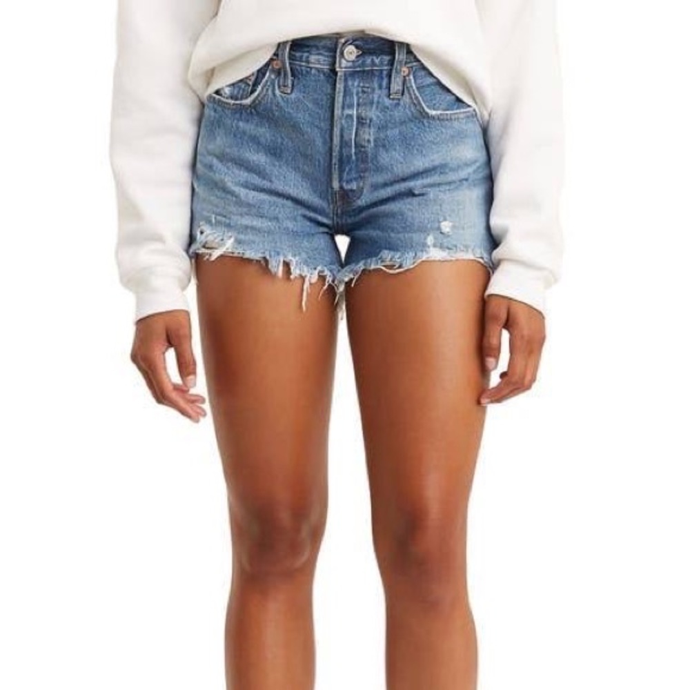 Levi’s 501 Original Cutoff High Rise shorts- Oxnard Athens- Size 4 or 27